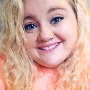 Meet your Posher, Ashleigh